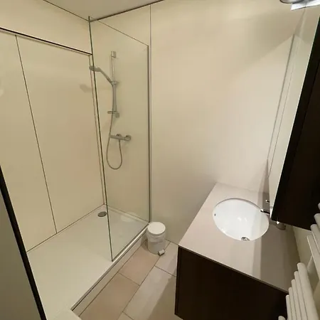 Met Zeezicht En Zicht Op Casino *